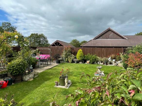 Garden1.jpg