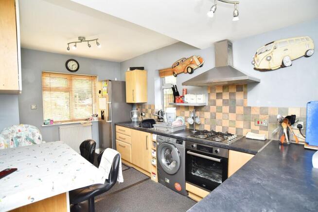 2 bed Semi-Detached for sale Image 4