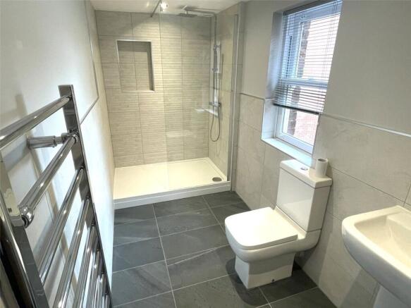 2 bed Not Specified to rent Image 4