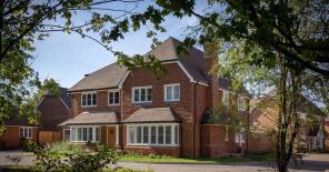 40, Manor Farm Lane, West Horsley KT24 6EU