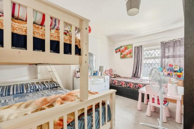 3 bed Semi-Detached for sale Image 7