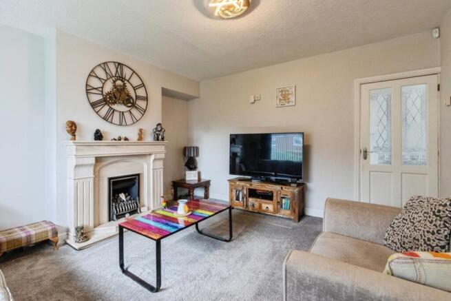 2 bed Semi-Detached for sale Image 6