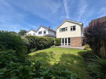Bridge Farm Square, Congresbury