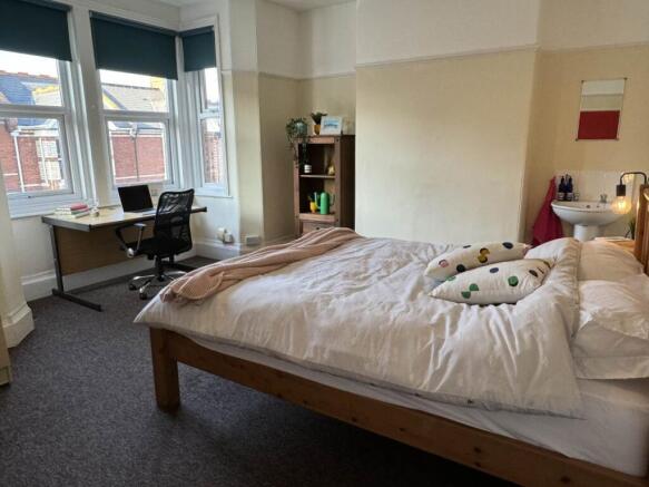 Room 5