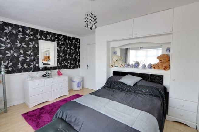 Bedroom 1 (Double)