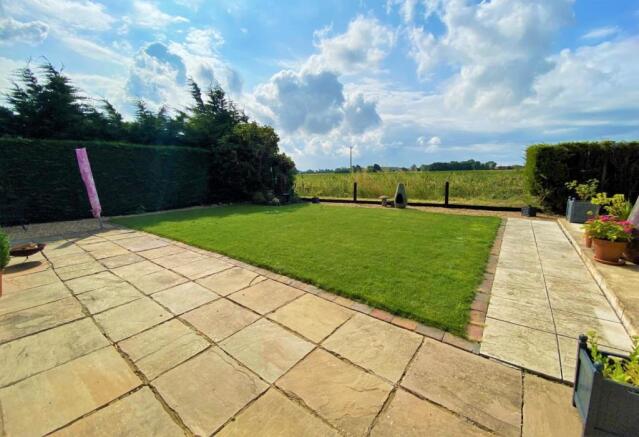 Garden 2.jpg