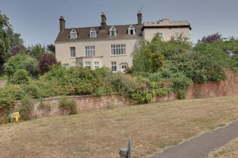 Unlawater House, Unlawater Lane, Newnham, Gloucestershire. GL14 1BQ
