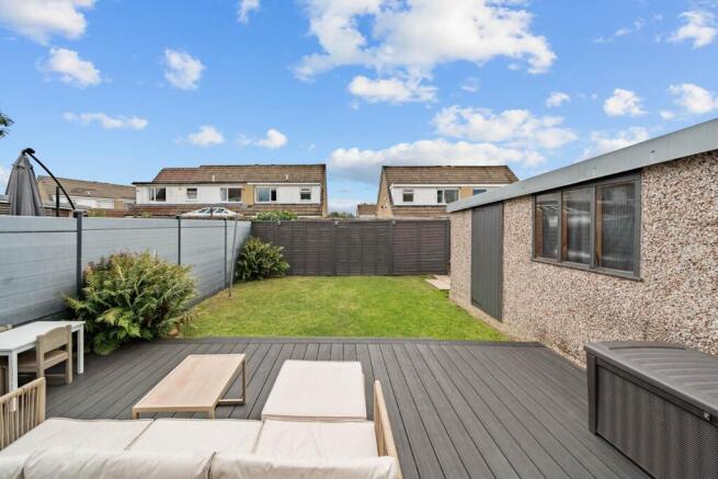 3 bed Semi-Detached for sale Image 4