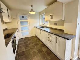 7, Rowan Close, Lichfield WS13 6ES