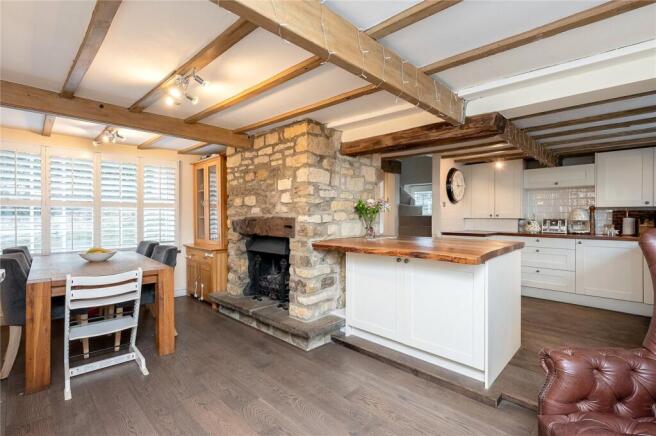 3 bed Semi-Detached for sale Image 5