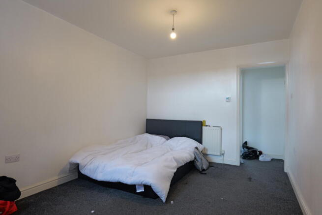 3 bed Block of Apartments for sale Image 12