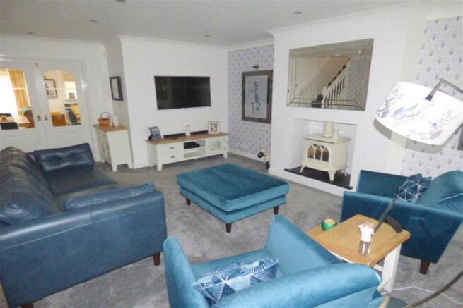 Lounge c