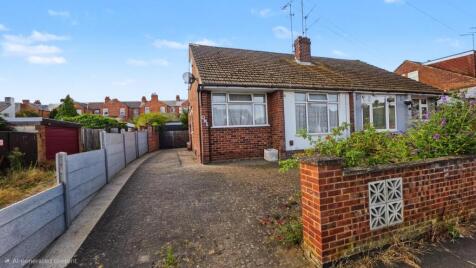 Thirlestane Crescent, Northampton