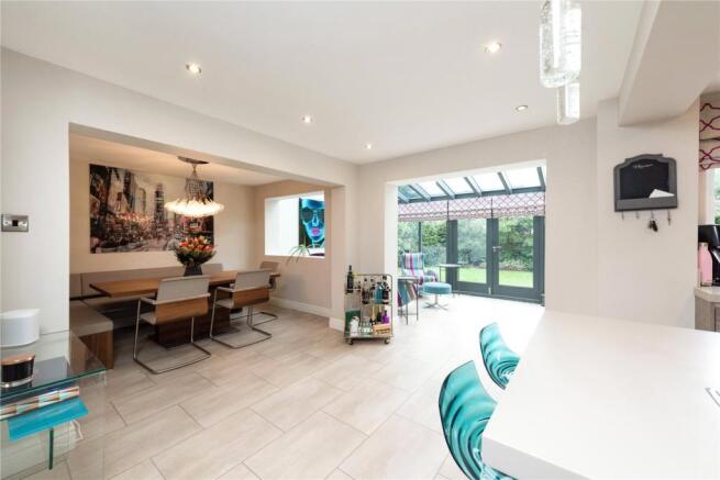 Open Plan Dining Rm