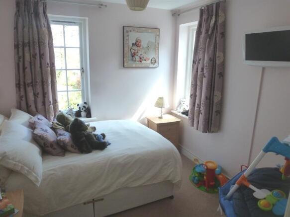 Photo 8