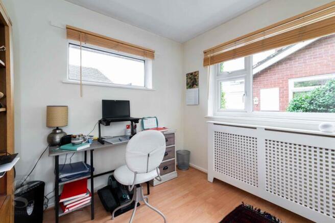 Photo 16