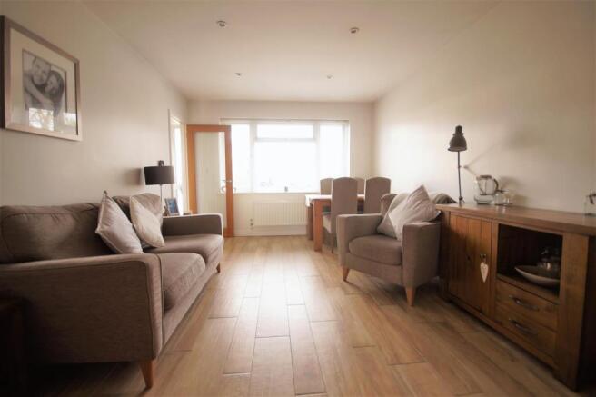 Lounge / Dining Room
