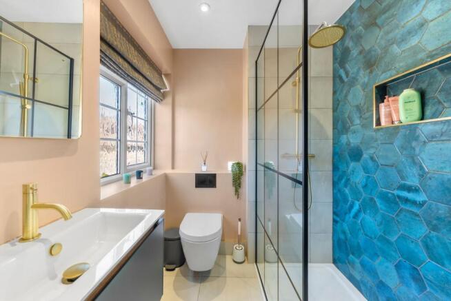 2 bed Detached for sale Image 11