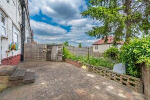 99, Crest Road, London NW2 7NA