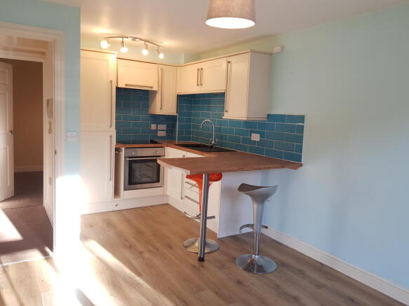 Lounge/Kitchen