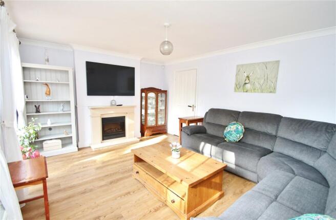 Moorland Road, Verwood, Dorset, BH31 photo 4
