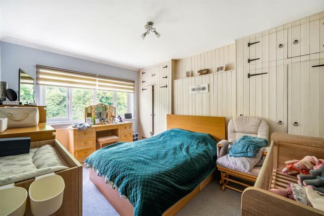 Master Bedroom.jpg