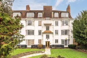 83, Wavertree Court, Streatham Hill, London SW2 4TW