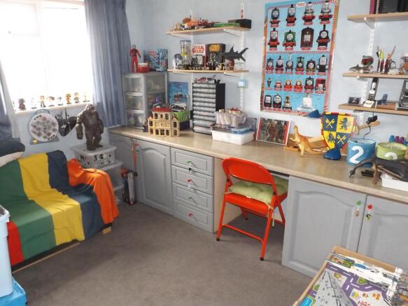 Photo 10