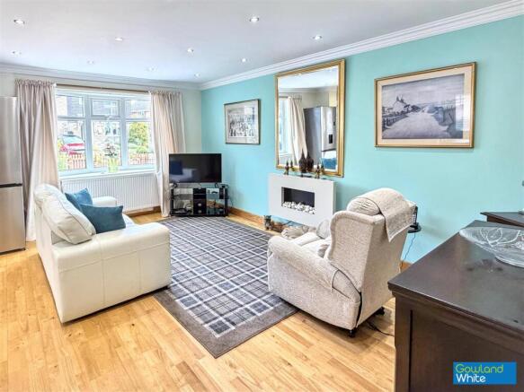 2 bed Detached Bungalow for sale Image 4