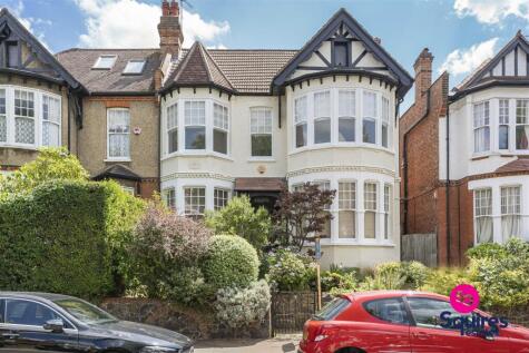 Church Crescent, London