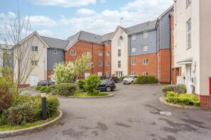 16, Buttermere Court, Grayrigg Road, Maidenbower, Crawley RH10 7PD