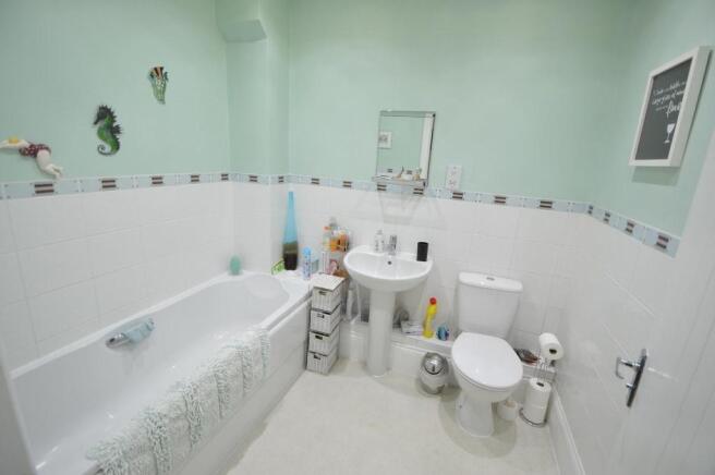 Main bathroom