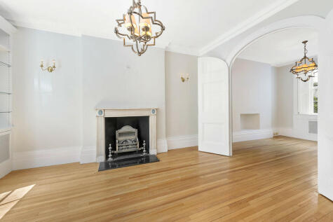 Montpelier Square, Knightsbridge SW7