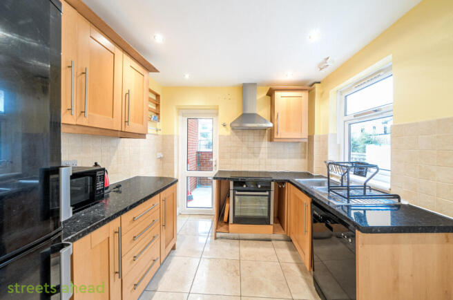 6955d730-672b-434...