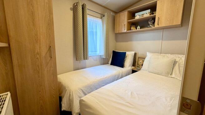 Carnaby Ashdale Outlook 2027 Car0065799 152201555.