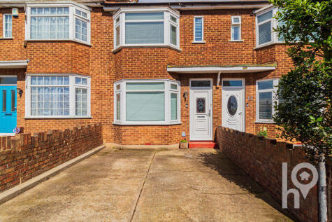 Harps Avenue, Minster