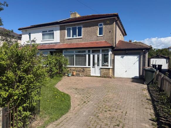 3 bed Semi-Detached for sale Image 6
