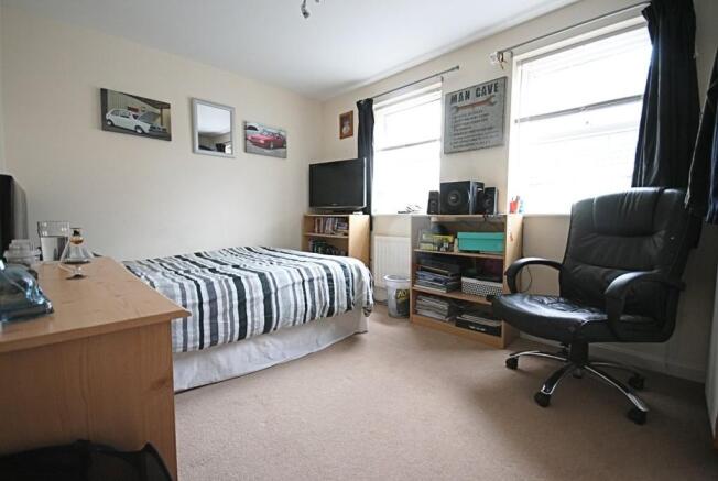 Photo 8