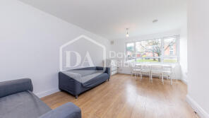 16, Birchmore Walk, London N5 2TJ