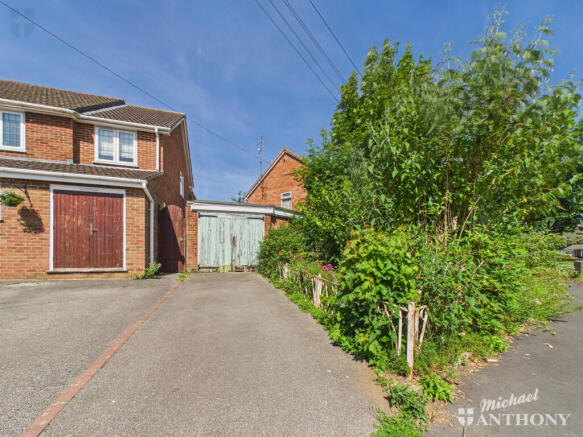 Welbeck Avenue, Aylesbury photo 4