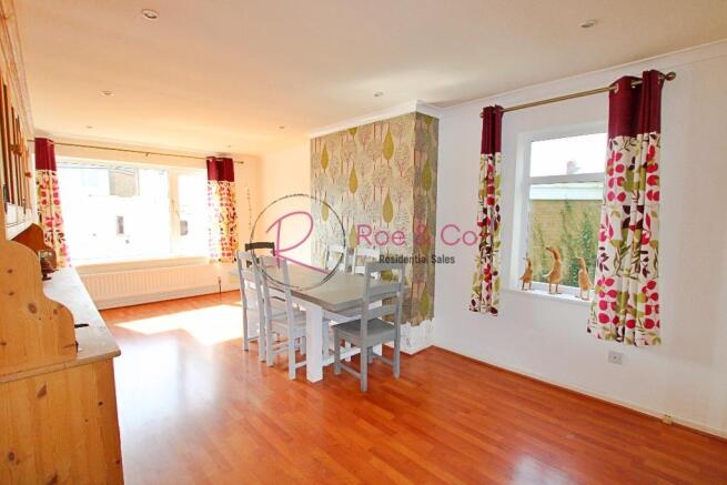 Living/Dining Room