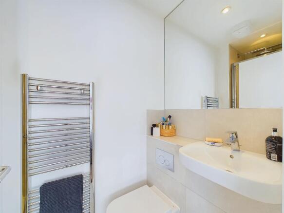 Ensuite Shower Room