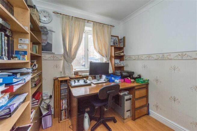 Photo 16
