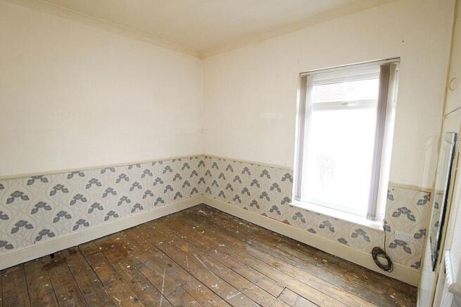 3 bed Terraced for sale Image 10