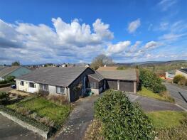 12, Alexandra Drive, Bere Alston PL20 7DW
