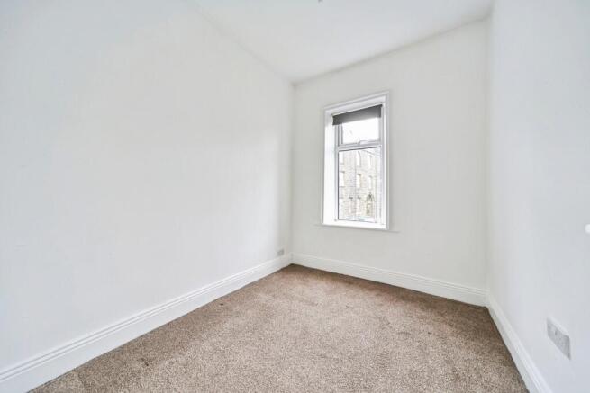 2 bed End of Terrace for sale Image 8