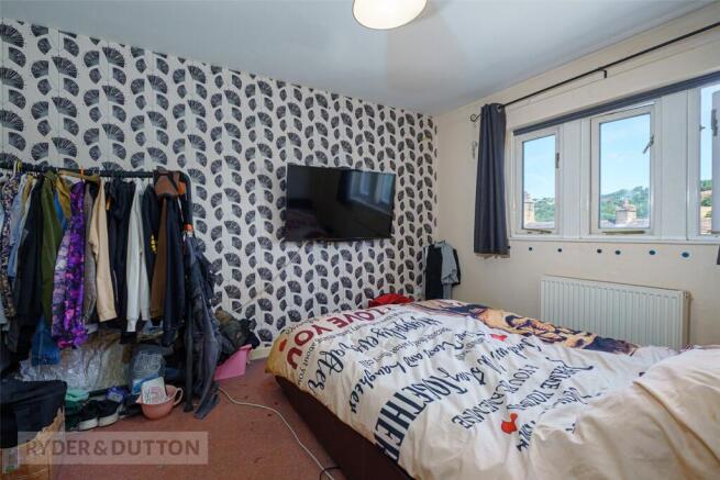 3 bed Semi-Detached for sale Image 7