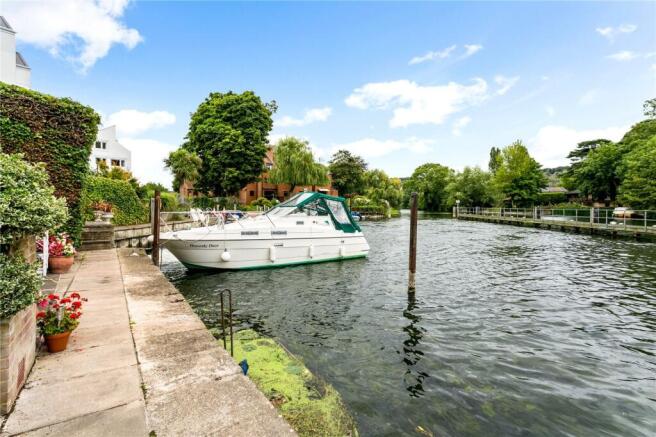 Mooring