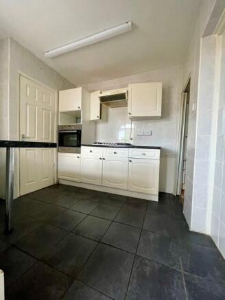 Hagley Road, Reading, Berkshire photo 4