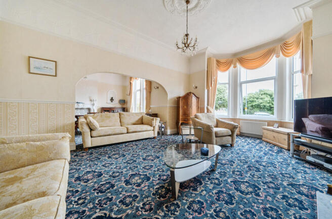 1326712-10-687f94...